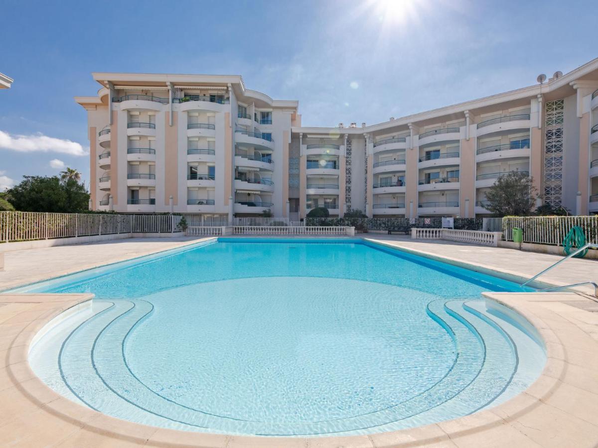 Apartment Le Cesaree-5 By Interhome Fréjus Exterior photo