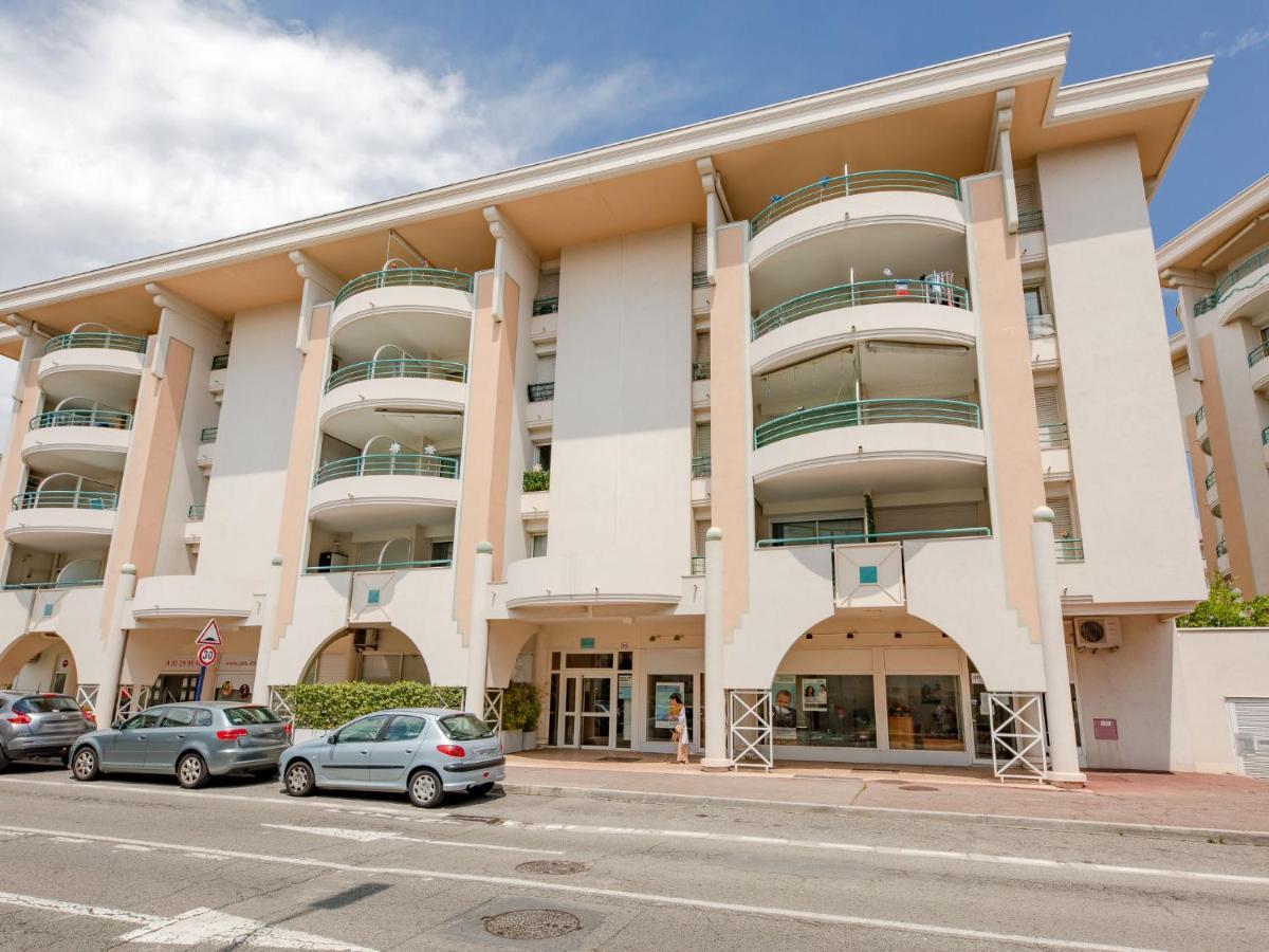 Apartment Le Cesaree-5 By Interhome Fréjus Exterior photo